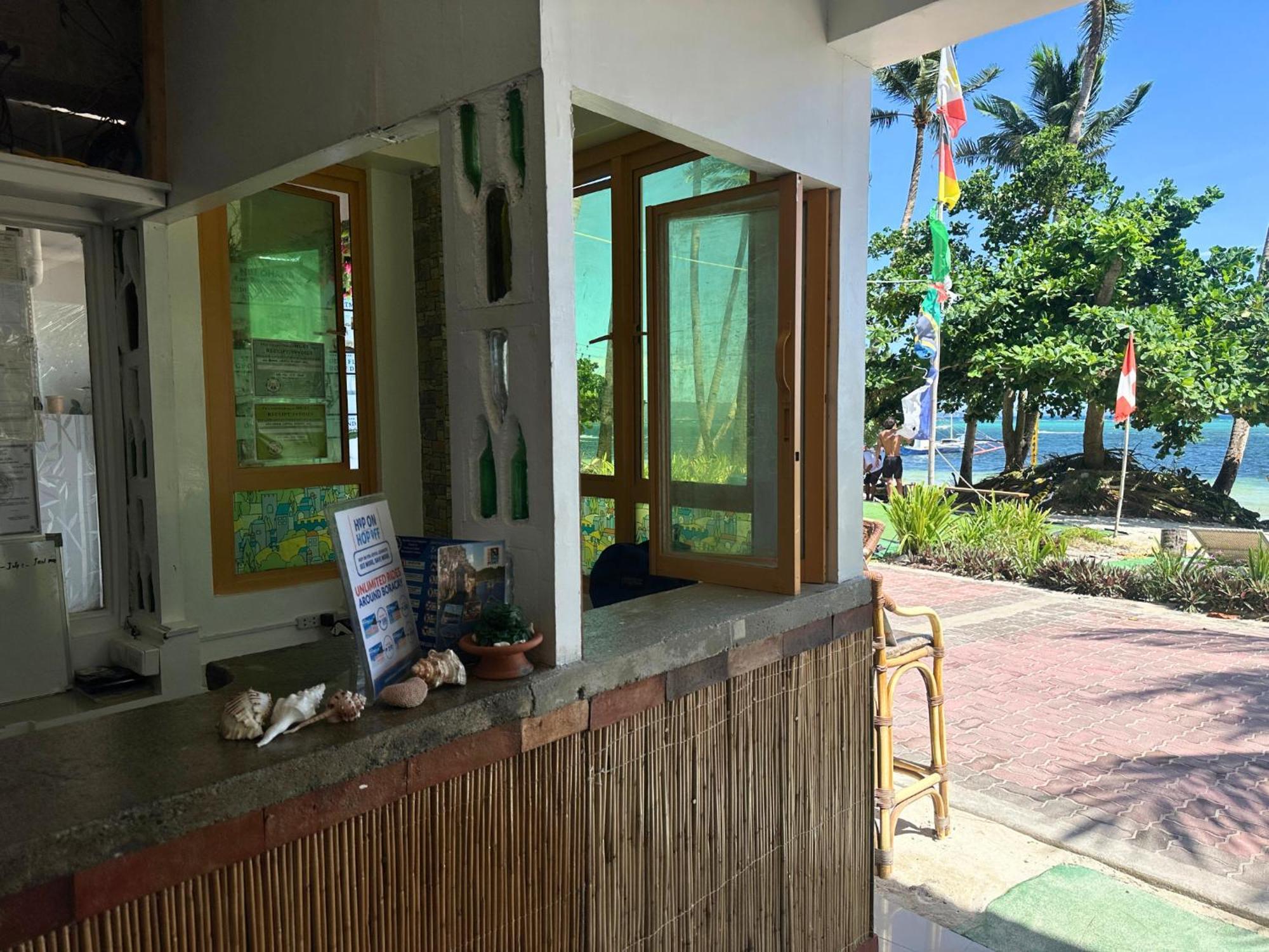 Niu Ohana East Bay Apartments Balabag  Εξωτερικό φωτογραφία