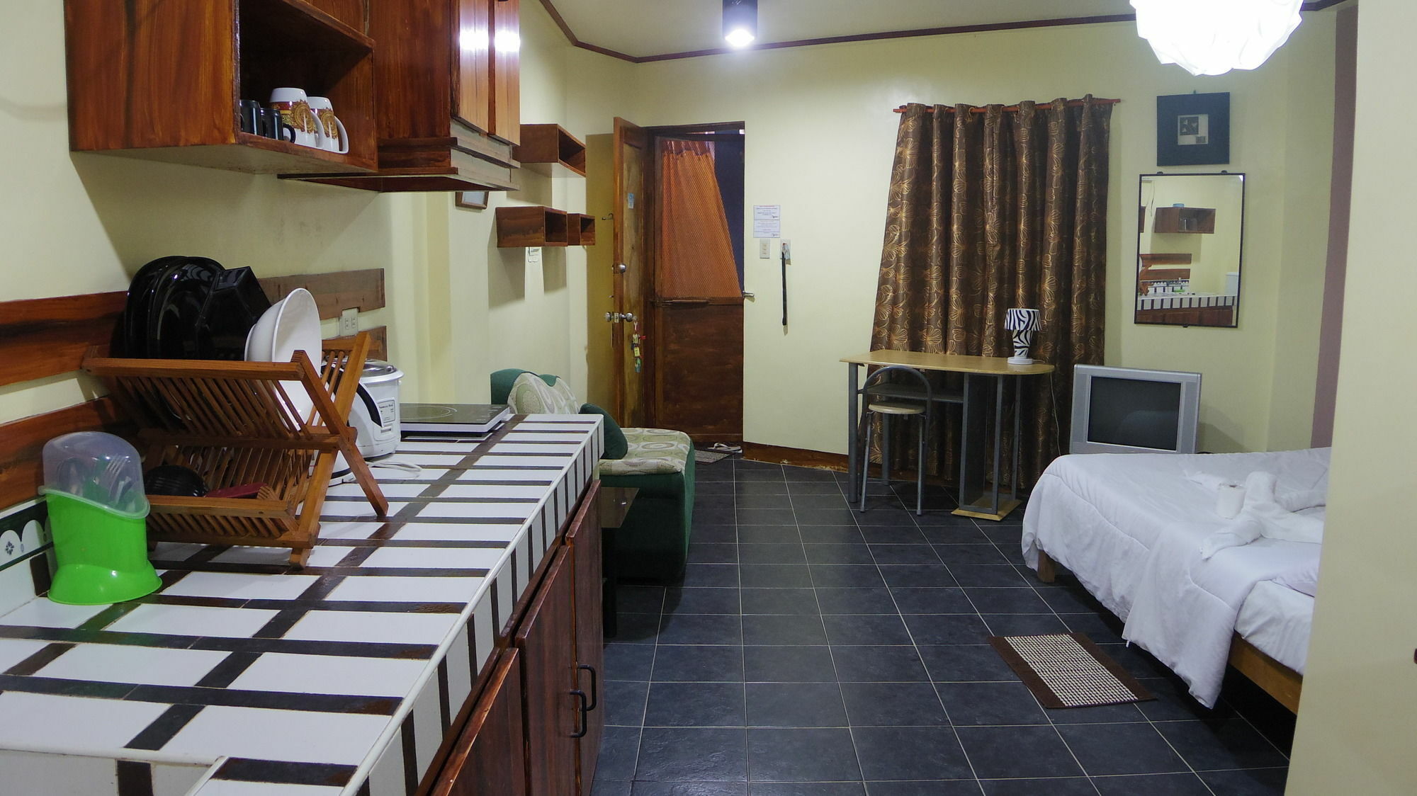 Niu Ohana East Bay Apartments Balabag  Εξωτερικό φωτογραφία